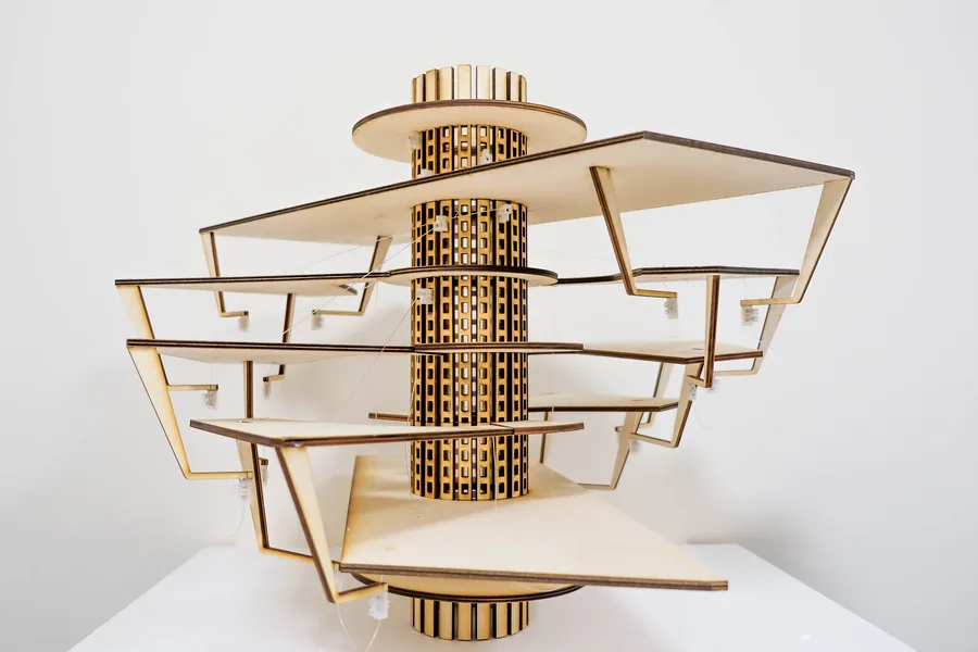 An eary attempt of hybrid system on BT tower in London. Mainly exploring spatial possibilities of system, and applying a series of interdependent components of…
